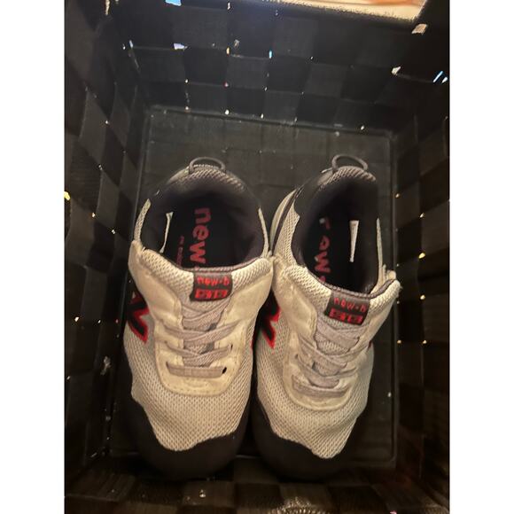 New Balance 515 Running Shoes Toddler Size 8 Gray Black Red Adjustable - Picture 4 of 10